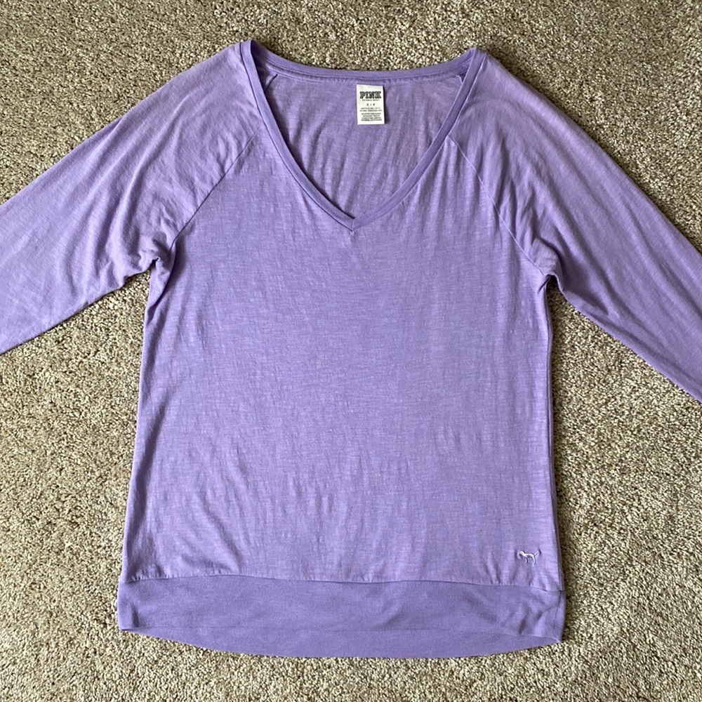 PINK Victoria's Secret Long Sleeve V Neck Tee - Picture 4 of 10
